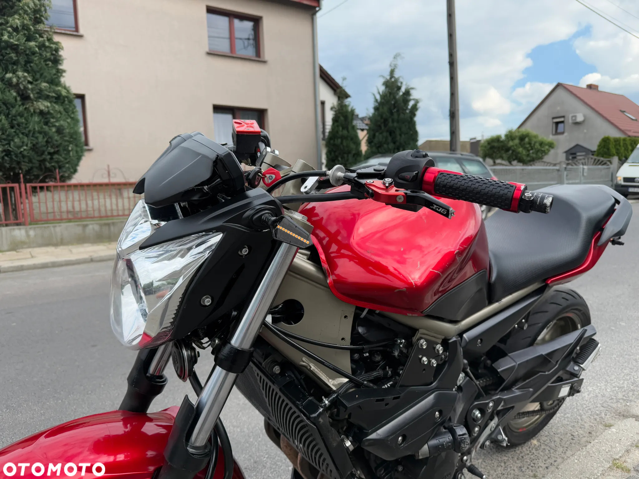 Yamaha XJ - 22