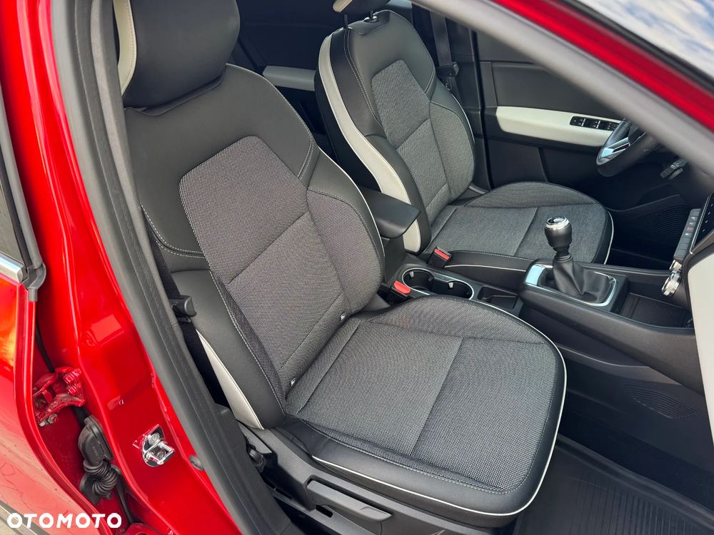Renault Captur 1.0 TCe Intens - 34