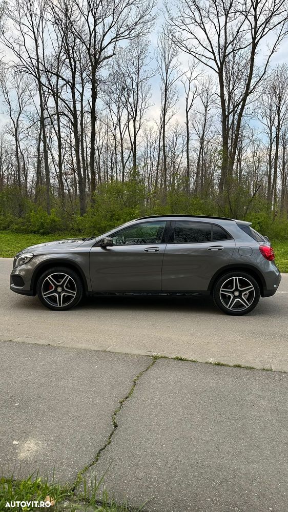 Mercedes-Benz GLA 200 d - 2