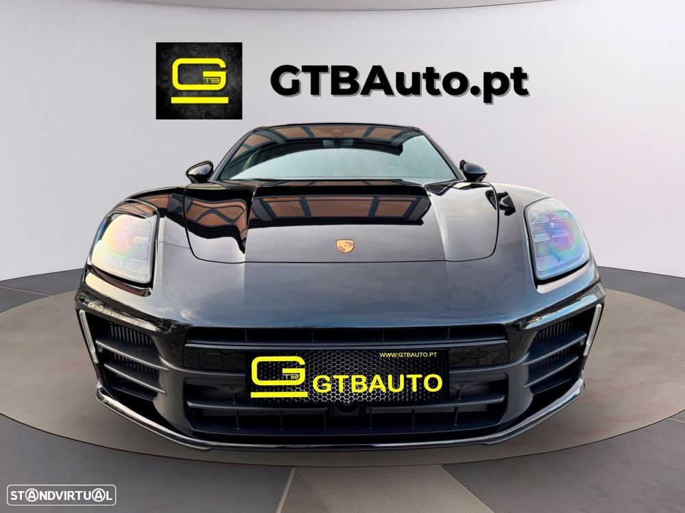 Porsche Panamera 4 E-Hybrid - 3