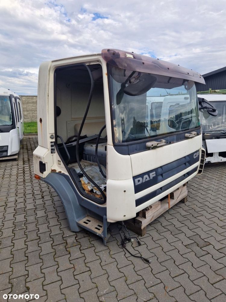 Kabina Dzienna Krótka DAF CF / GINAF / Szkielet Goła KT F230 Euro 3 / 4 / 5 - 1