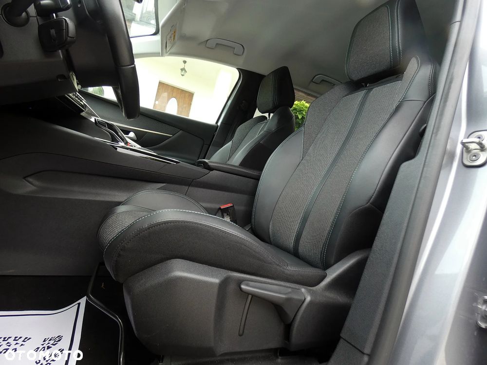 Peugeot 3008 - 16