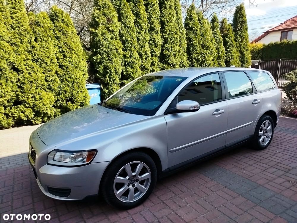 Volvo V50 - 4