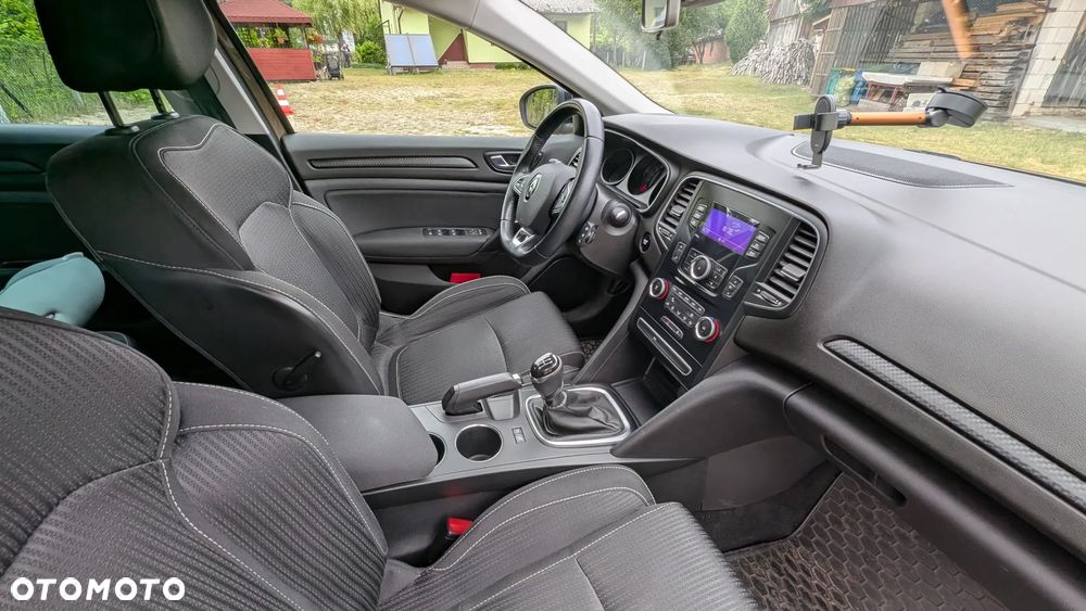 Renault Megane 1.6 SCe Limited - 20