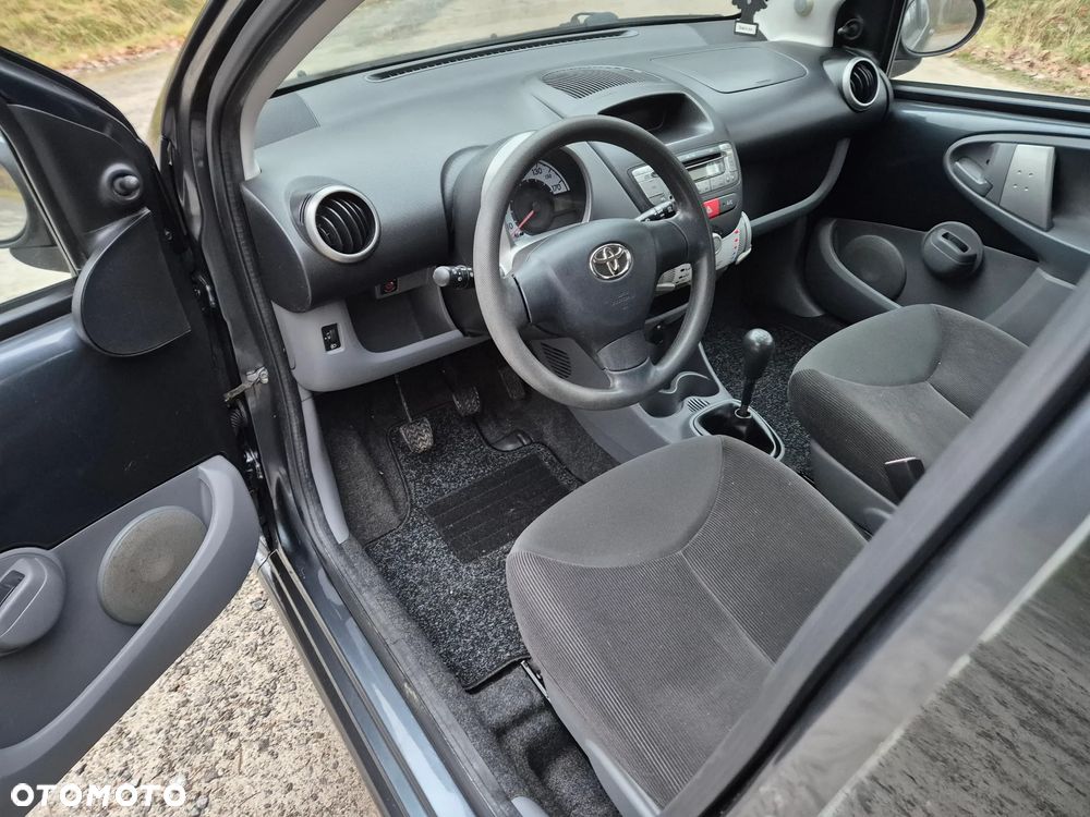 Toyota Aygo Edition - 13