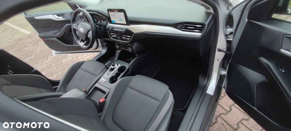 Ford Focus 1.0 EcoBoost Titanium ASS PowerShift - 21