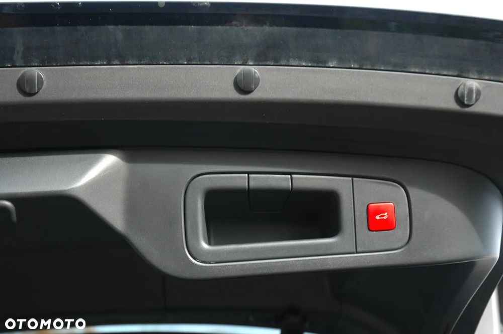 Citroën C5X 1.6 PureTech Shine Pack EAT8 - 24