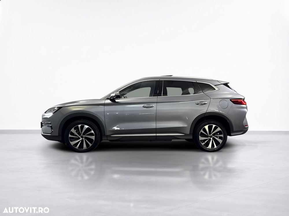 BYD Seal U 2025 photo 2
