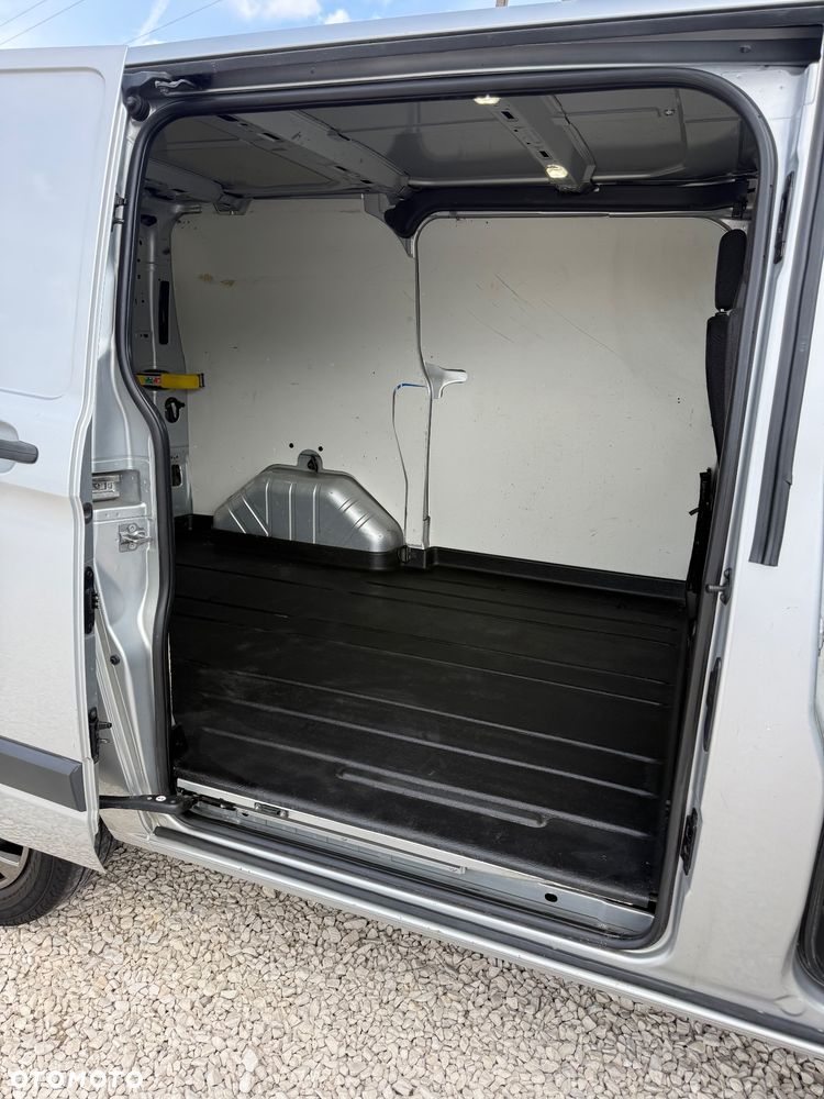 Ford Transit Custom - 10