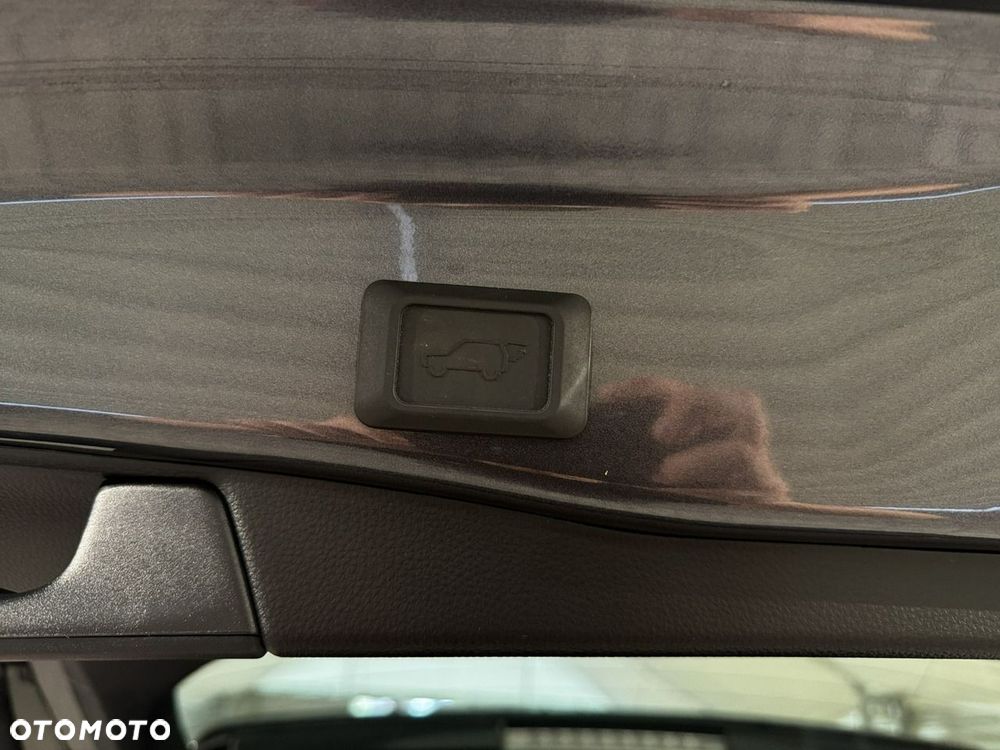 Toyota RAV4 - 25