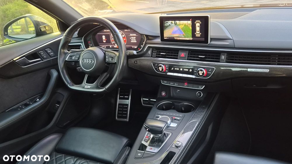 Audi S4 Limousine - 6