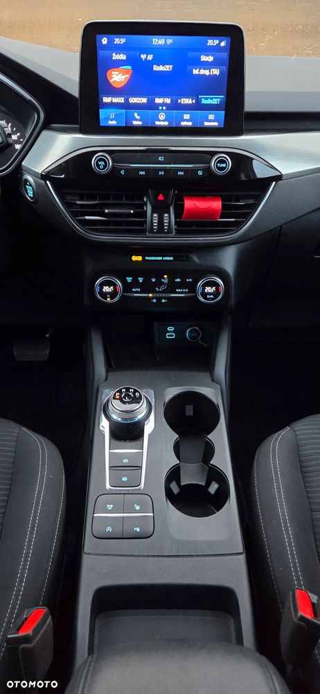 Ford Kuga 1.5 EcoBlue TITANIUM - 17