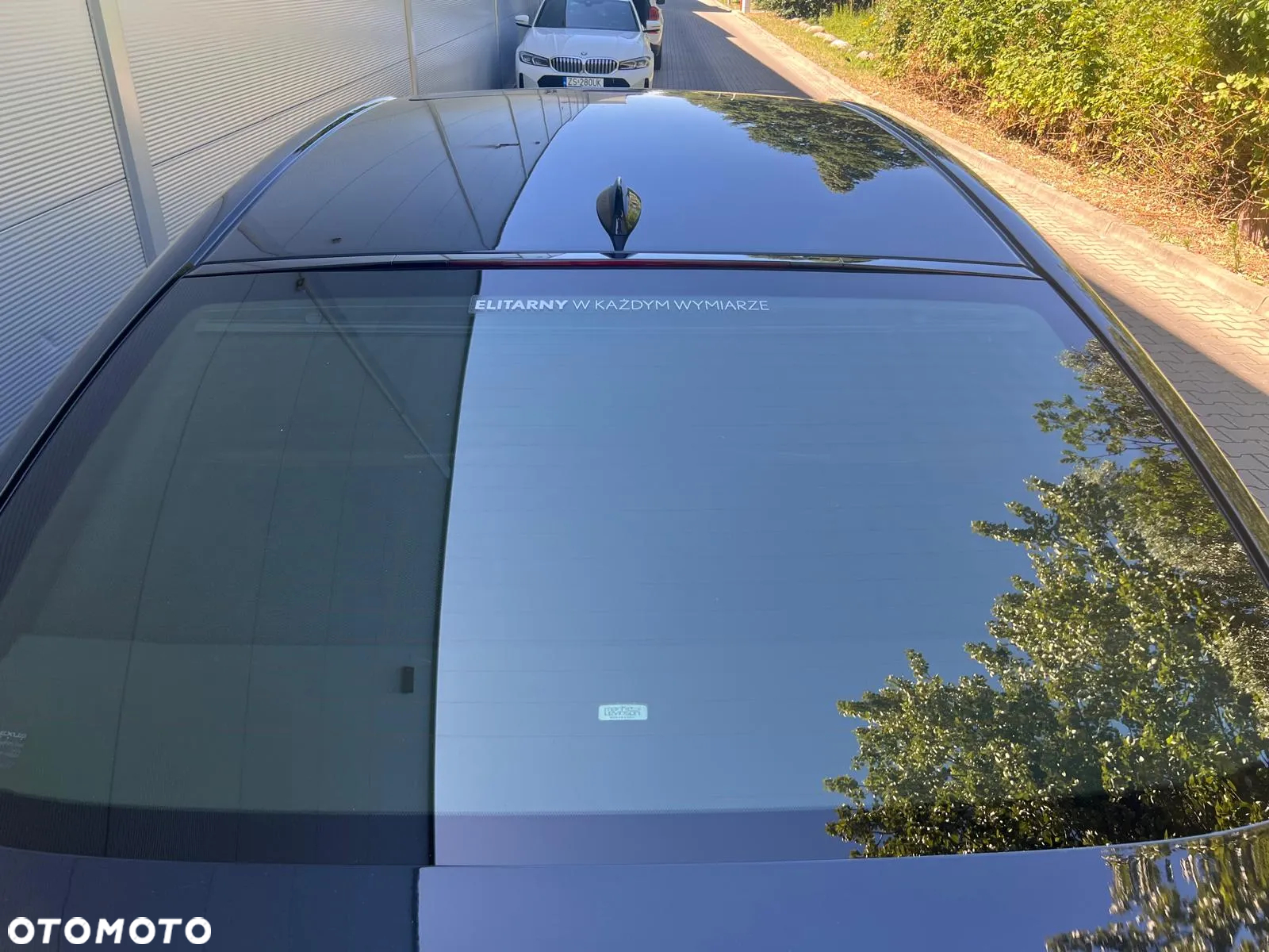 Lexus LS 500h Prestige AWD - 37