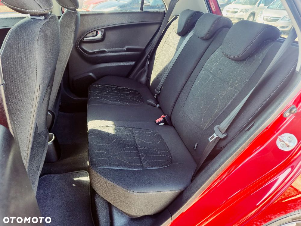 Kia Picanto - 30