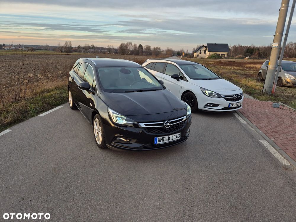 Opel Astra 1.4 Turbo 120 Jahre - 22