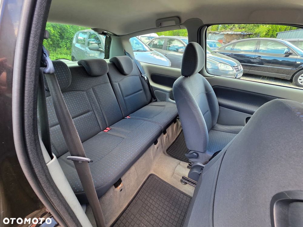 Renault Clio 1.2 16V Arctica - 6