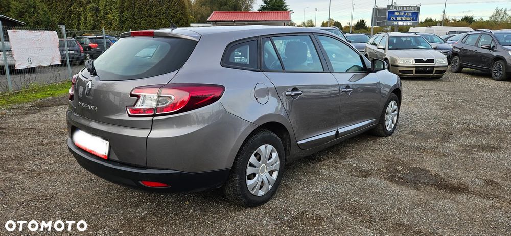 Renault Megane 1.6 16V Authentique Euro5 - 5