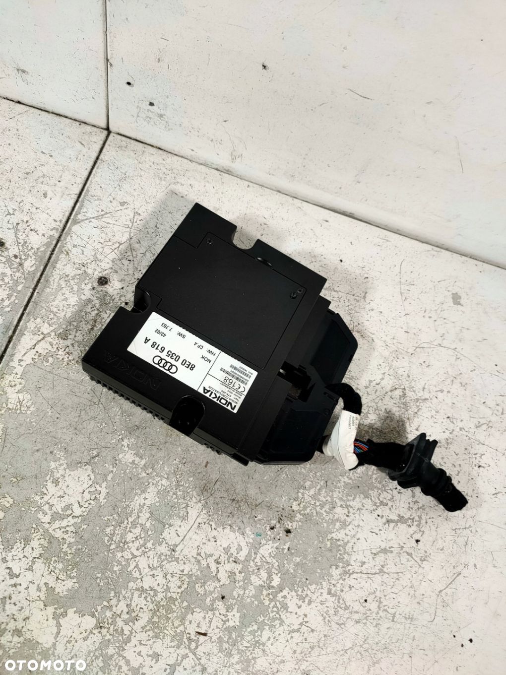 Moduł telefonu AUDI A4 AVANT 8E5, B6 8E0035618A - 1