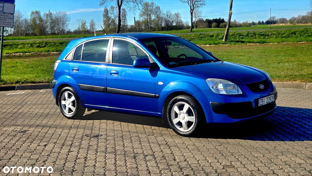 Kia Rio 1.4 Comfort - 6