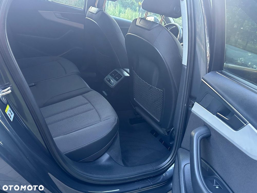 Audi A4 Avant 40 TDI mHEV Advanced S tronic - 16