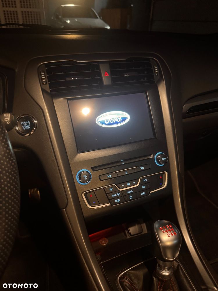 Ford Mondeo 1.5 EcoBoost ST-Line - 13