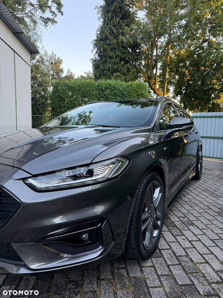 Ford Mondeo - 23