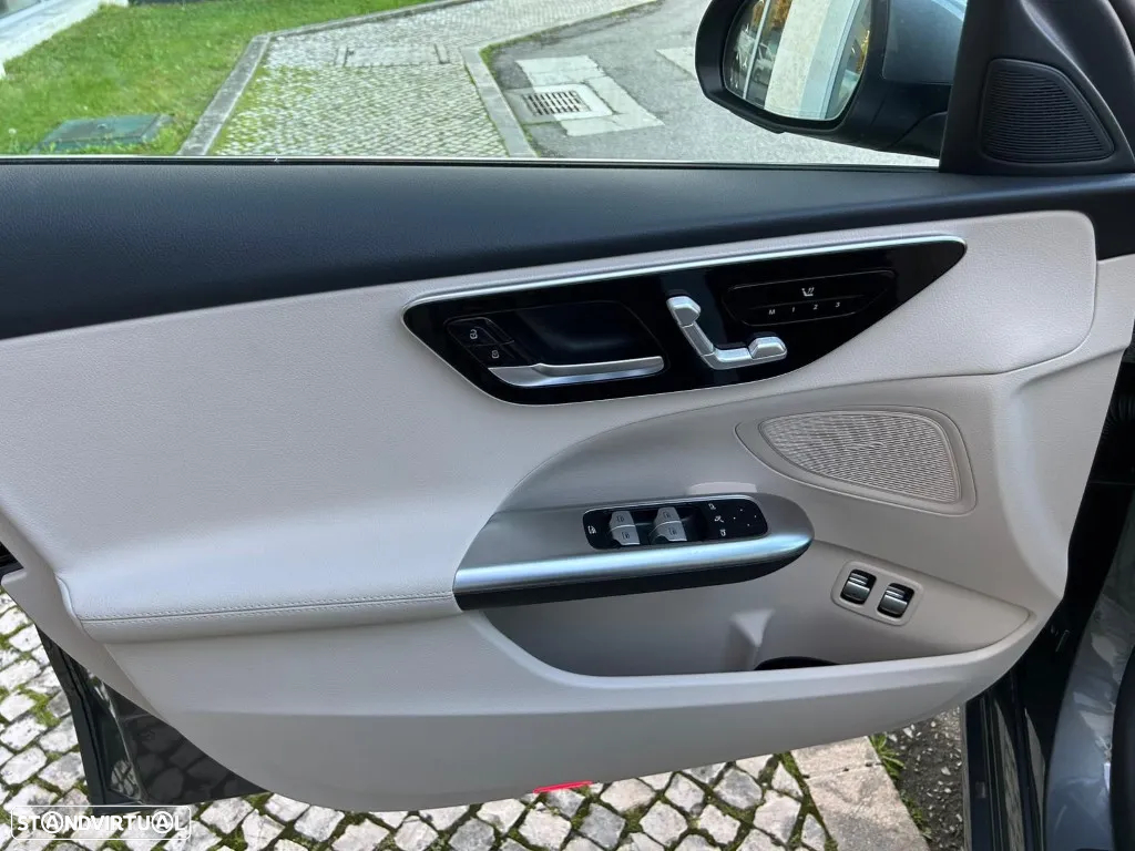 Mercedes-Benz C 300 e Avantgarde - 6