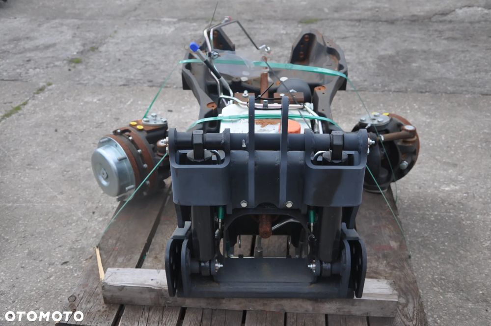 czesci same deutz Lamborghini most zwolnica tuz wom dyferencjał - 2