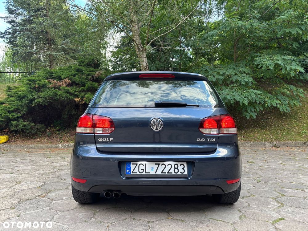 Volkswagen Golf 2.0 TDI Highline - 6