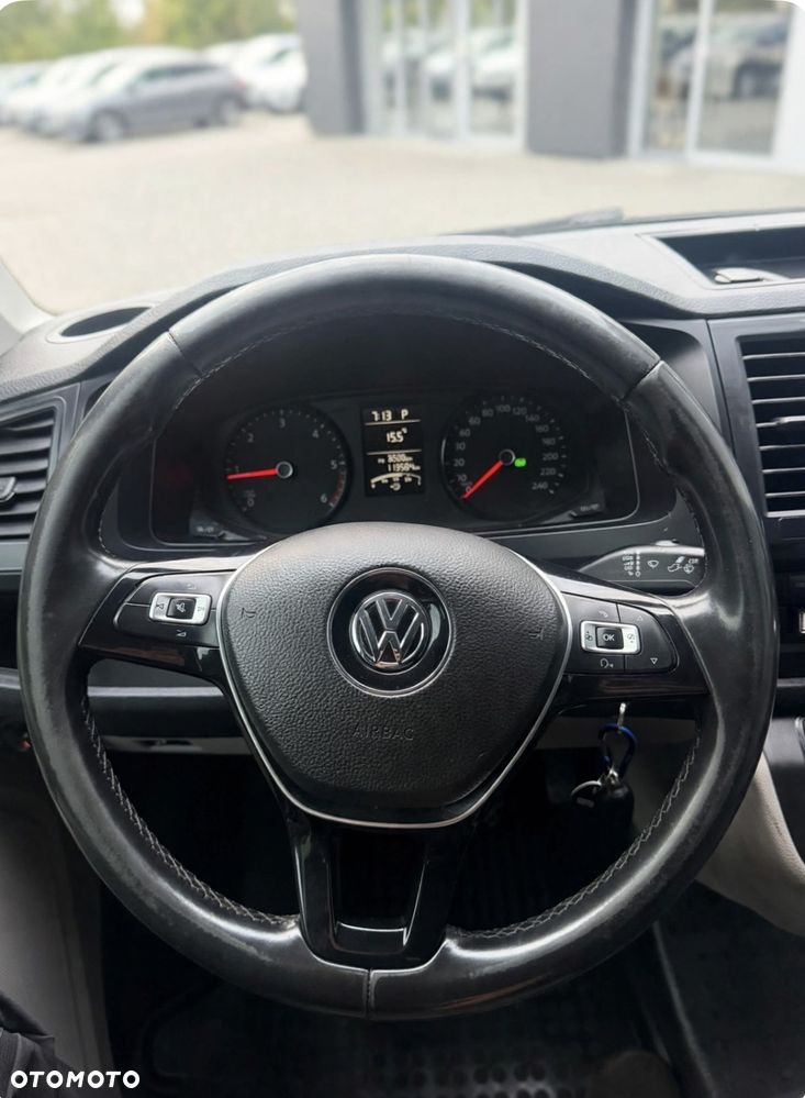 Volkswagen Transporter - 8