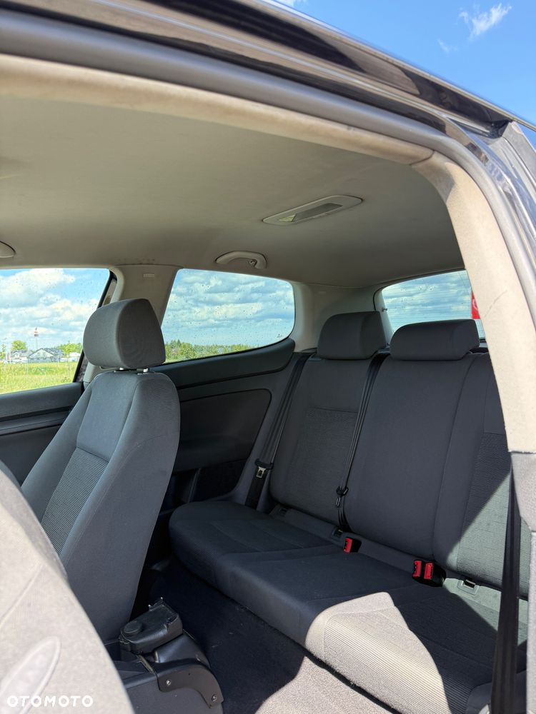 Volkswagen Golf 1.9 TDI Trendline - 5
