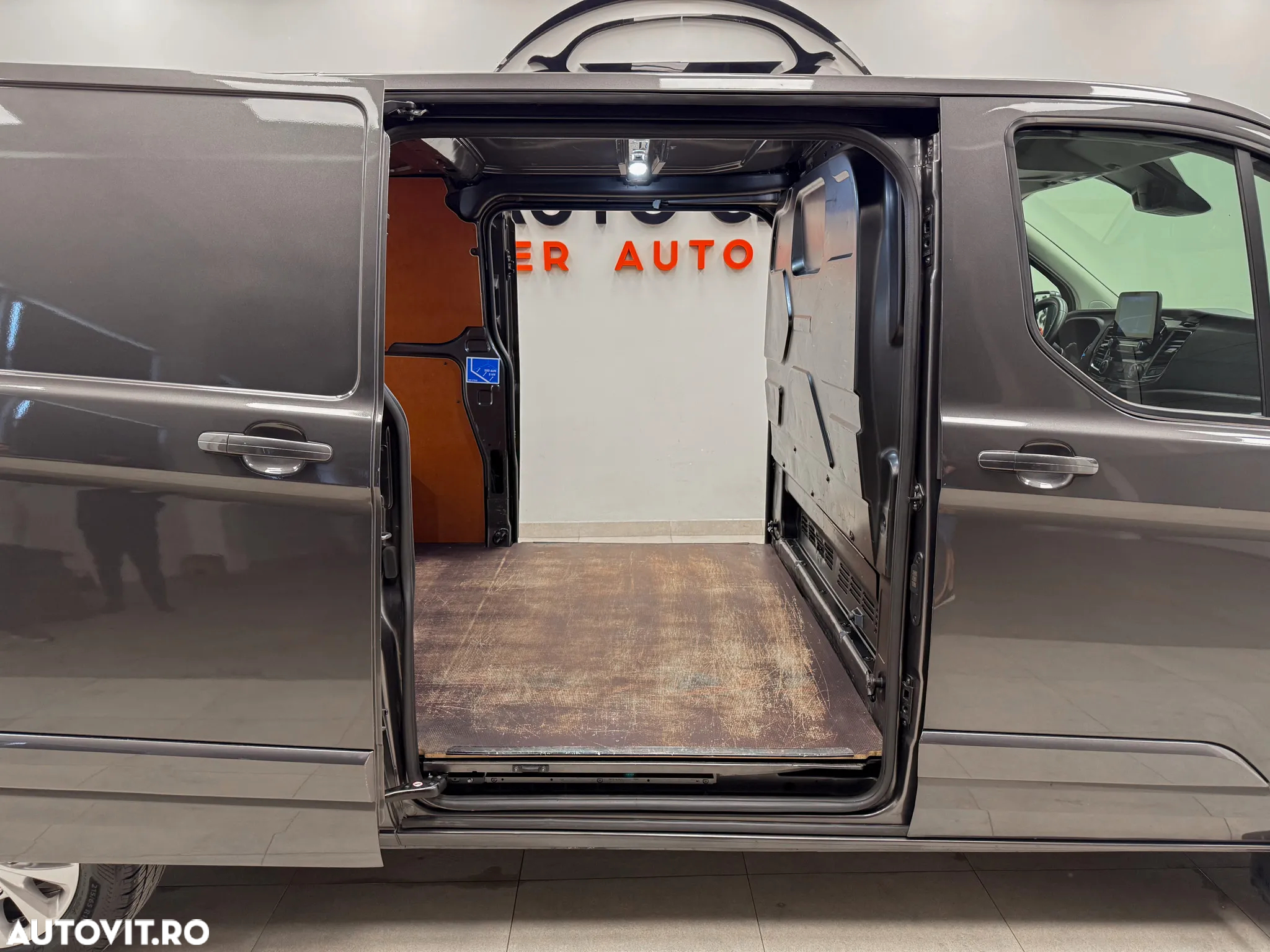 Ford TRANSIT CUSTOM MAXI - 15