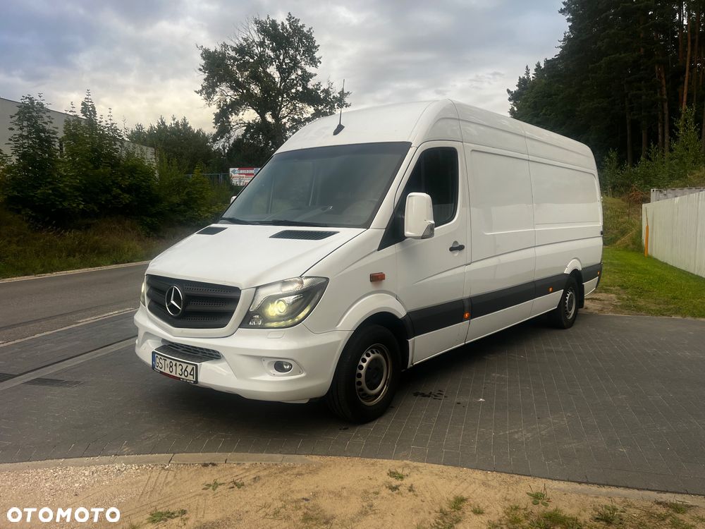 Mercedes-Benz Sprinter - 1