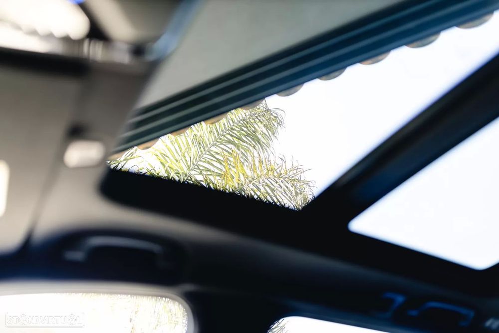 BMW 530 e Pack Desportivo M - 17