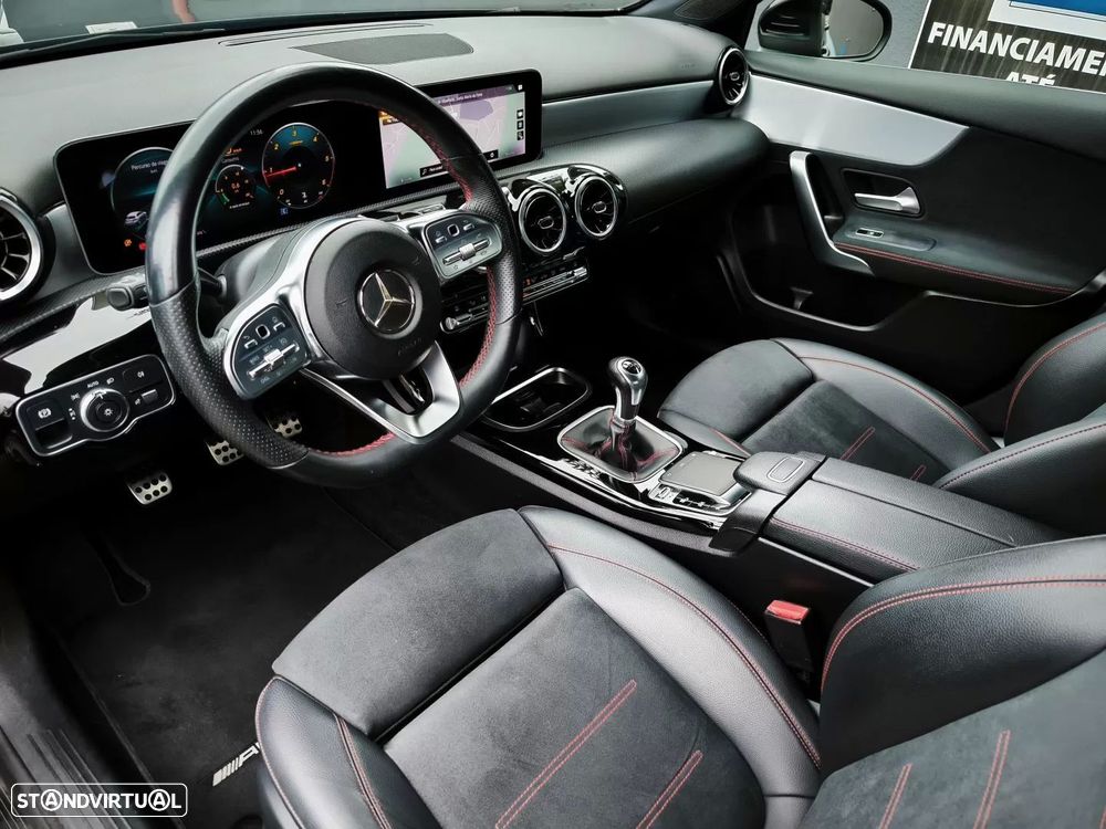 Mercedes-Benz A 180 d AMG Line - 19