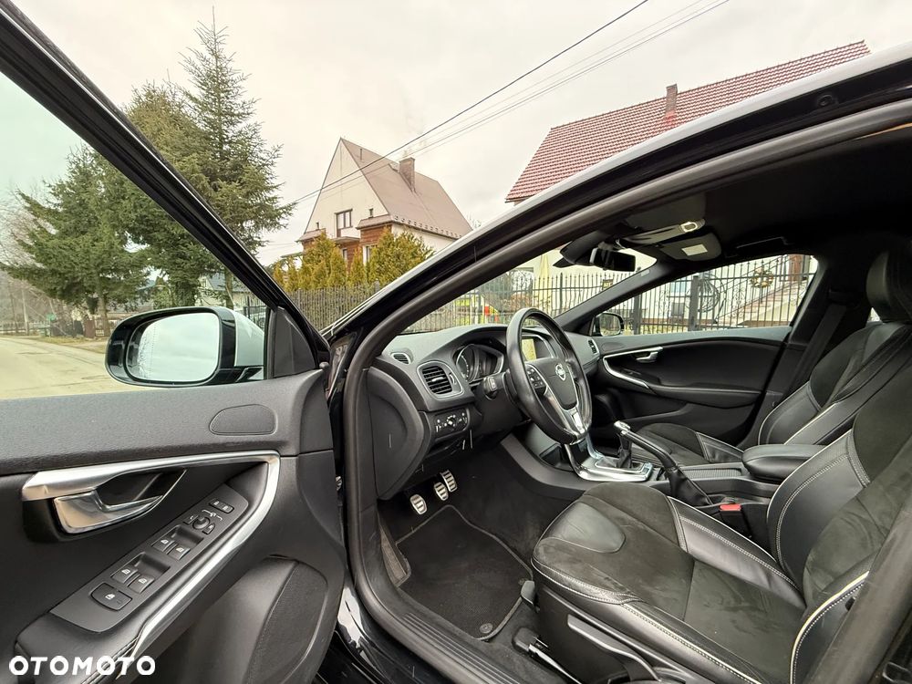 Volvo V40 D4 RDesign - 14