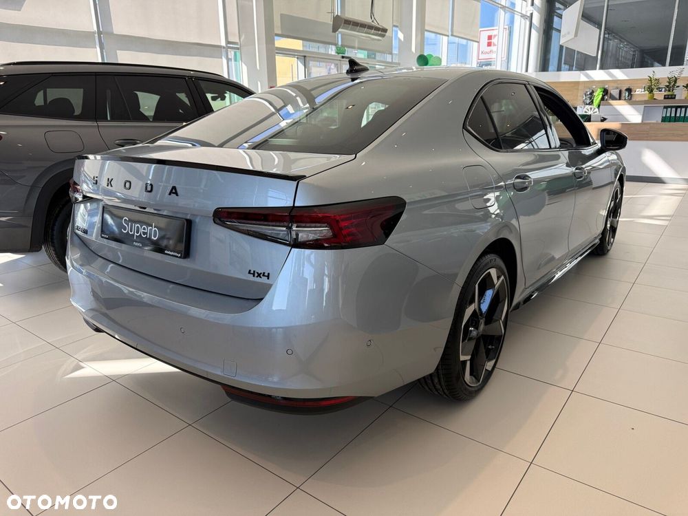 Skoda Superb 1.5 TSI mHEV Sportline DSG - 8