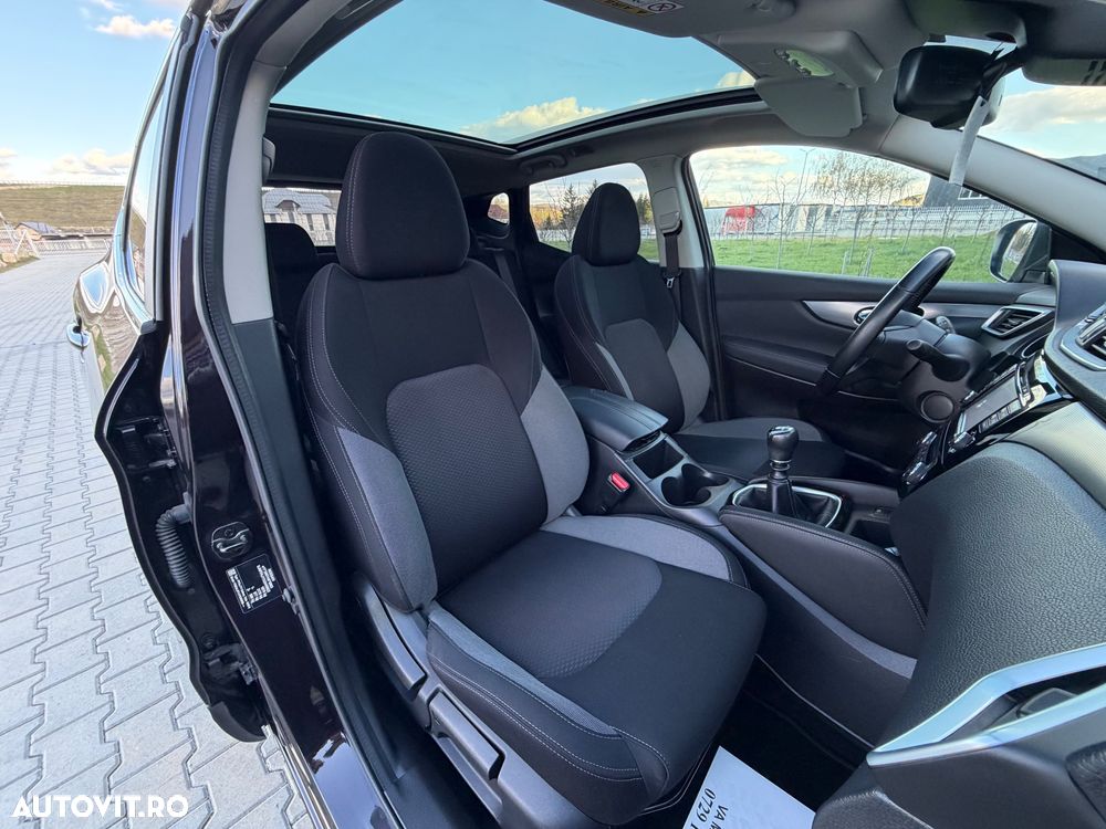 Nissan Qashqai 1.3 DIG-T N-CONNECTA - 22