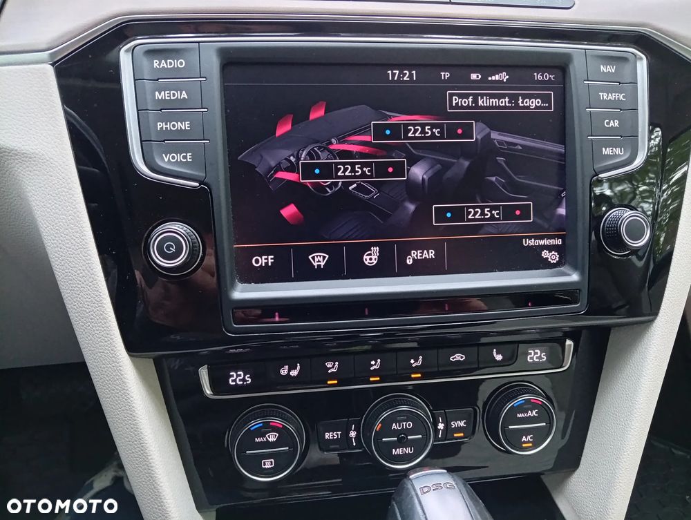 Volkswagen Passat - 10