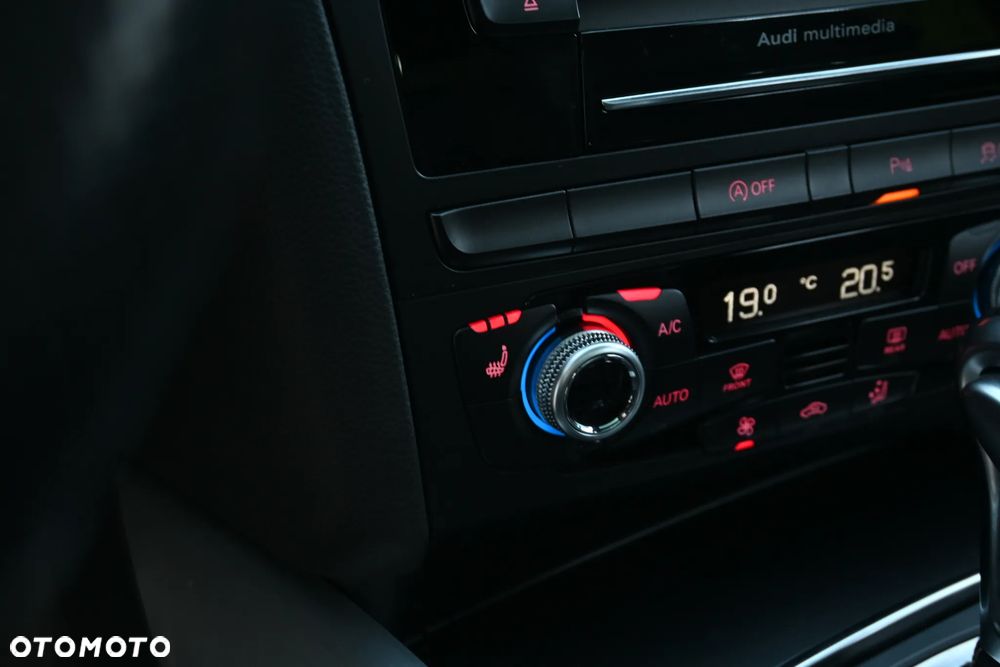 Audi Q5 2.0 TDI Quattro S tronic design - 37