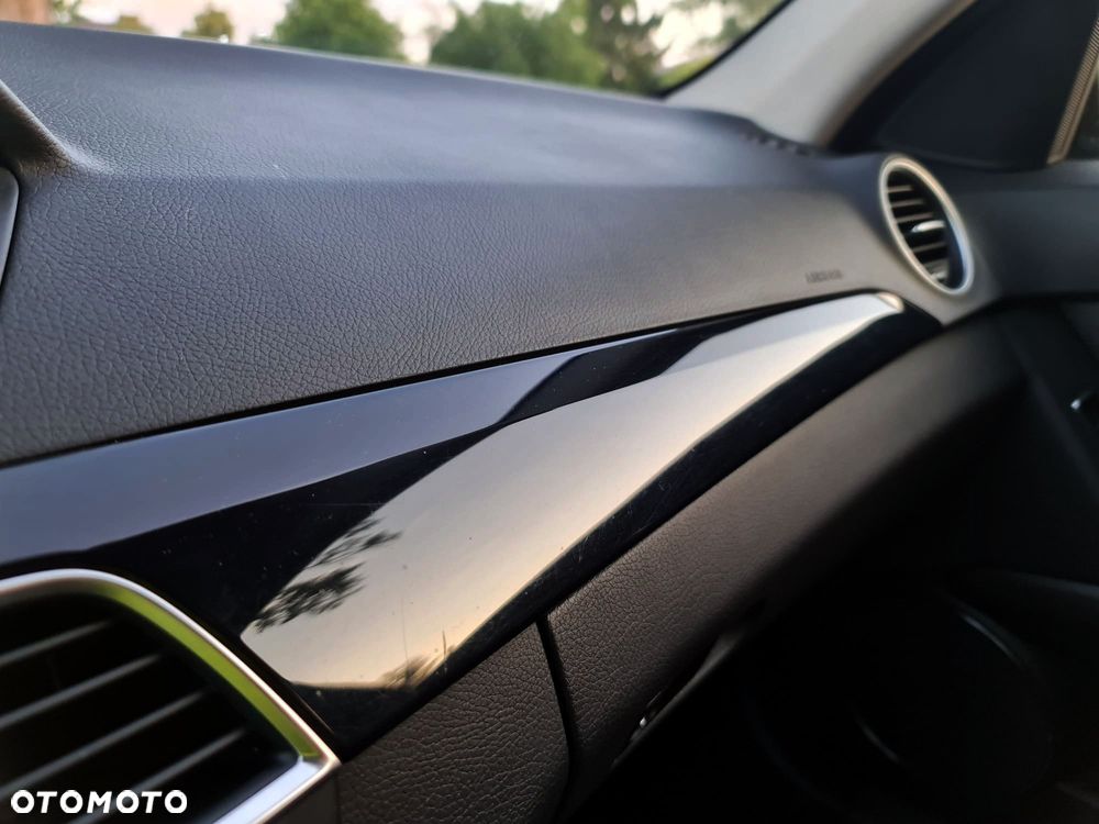 Mercedes-Benz Klasa C 180 (BlueEFFICIENCY) 7G-TRONIC - 13