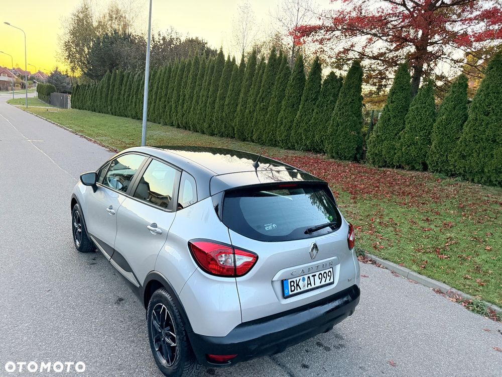 Renault Captur - 32