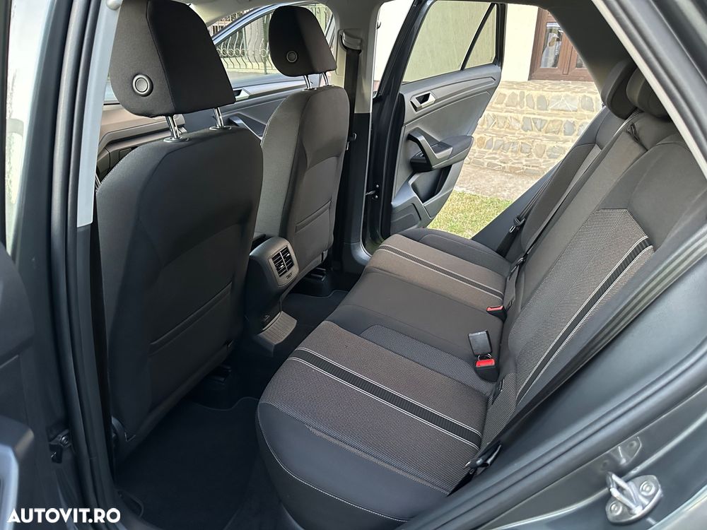 Volkswagen T-ROC 1.6 TDI SCR Style - 24