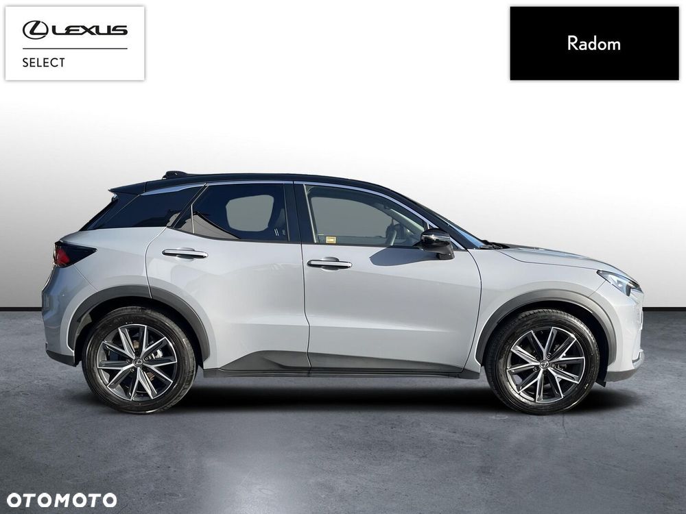 Lexus LBX 1.5 Hybrid Emotion - 11