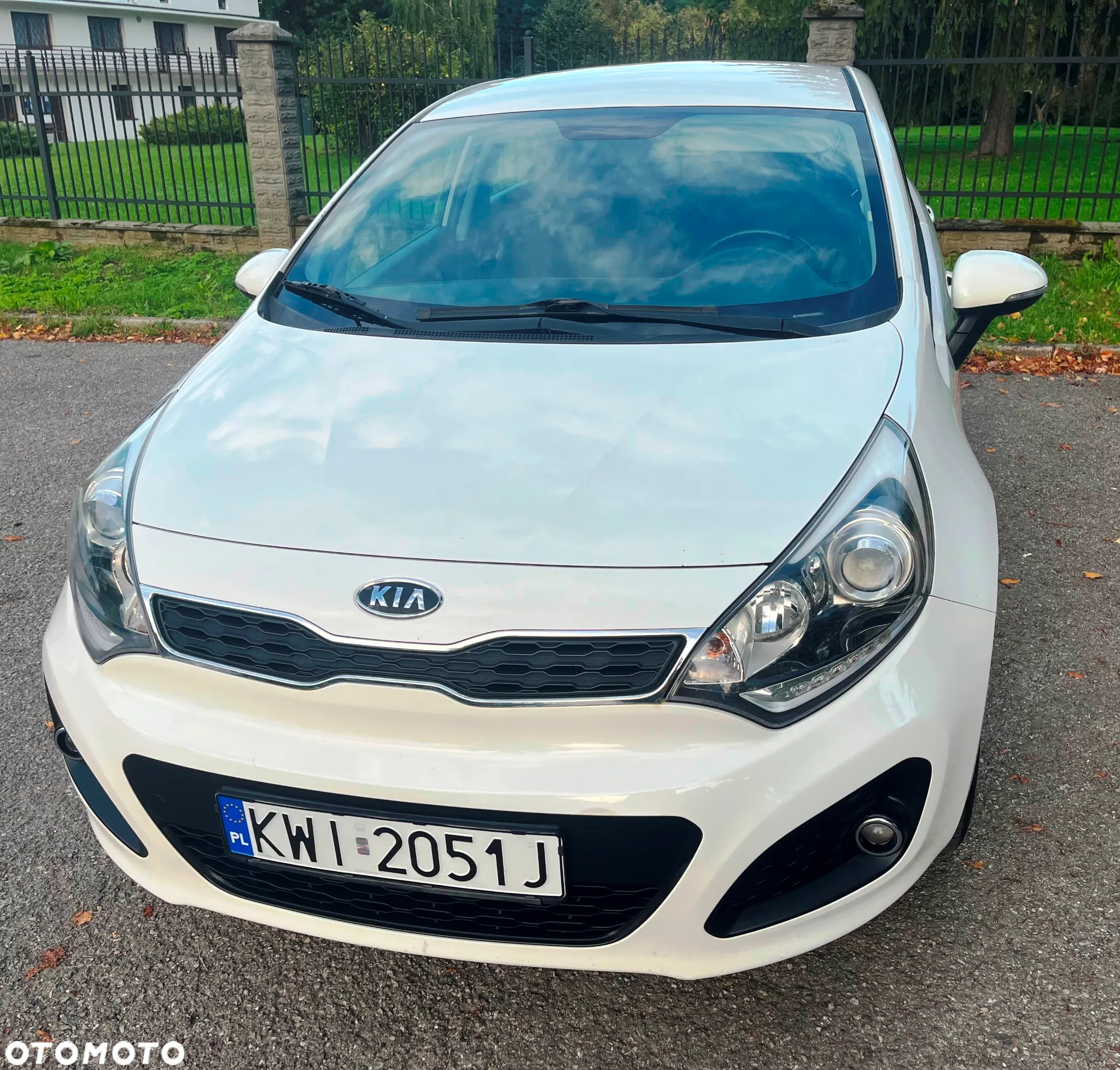 Kia Rio 1.4 Business Line Plus - 4