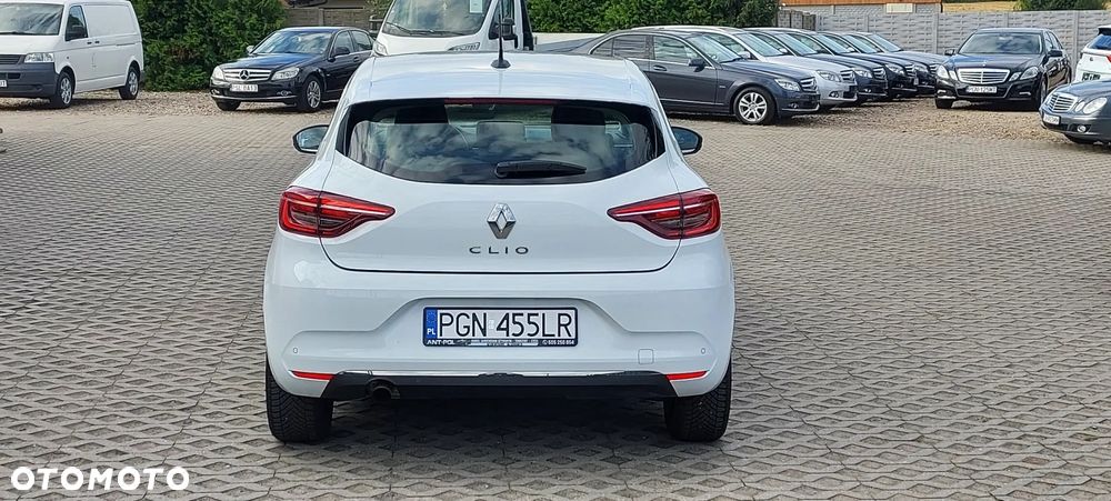 Renault Clio - 18