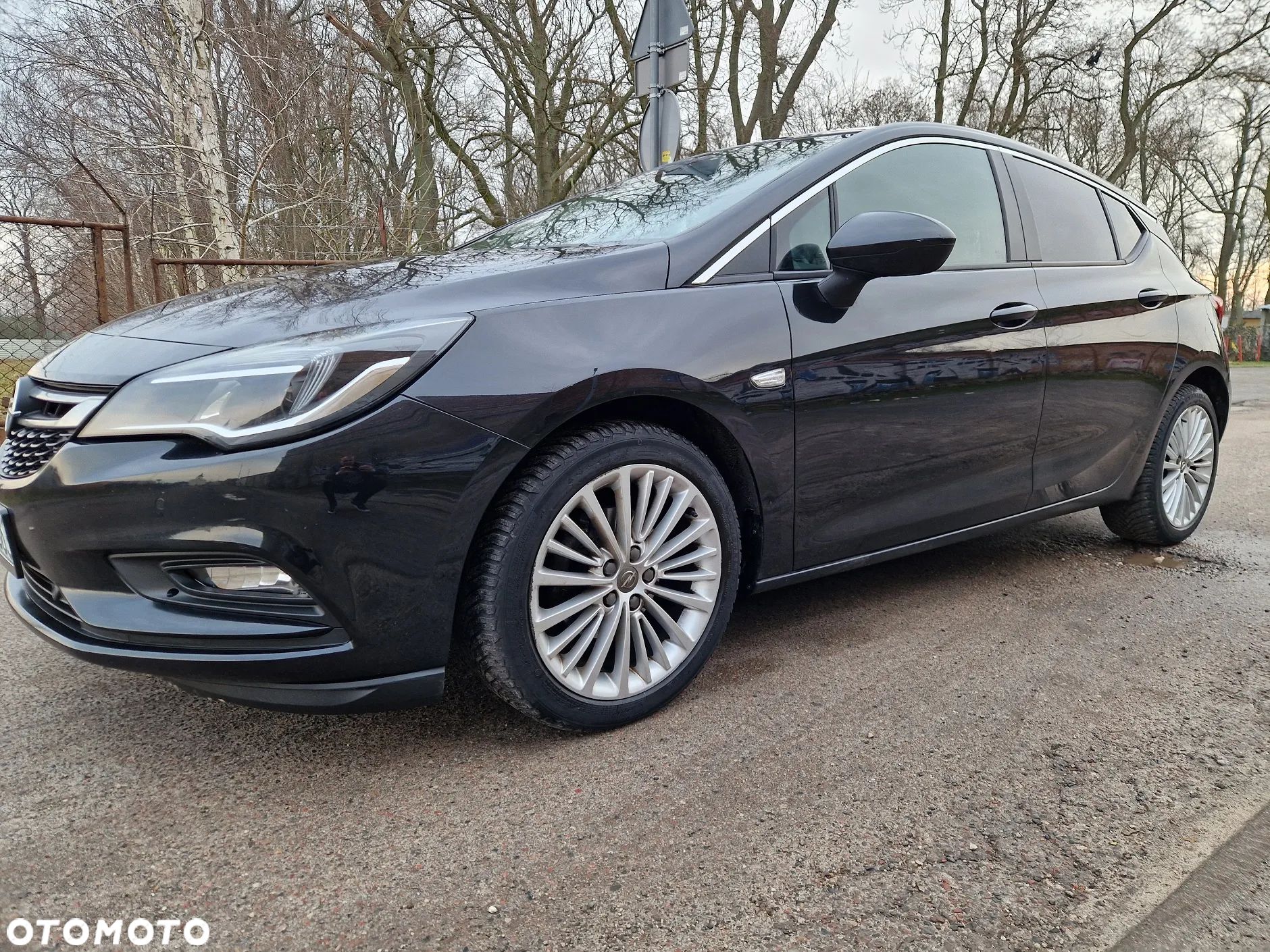 Opel Astra IV 1.6 CDTI Cosmo - 1