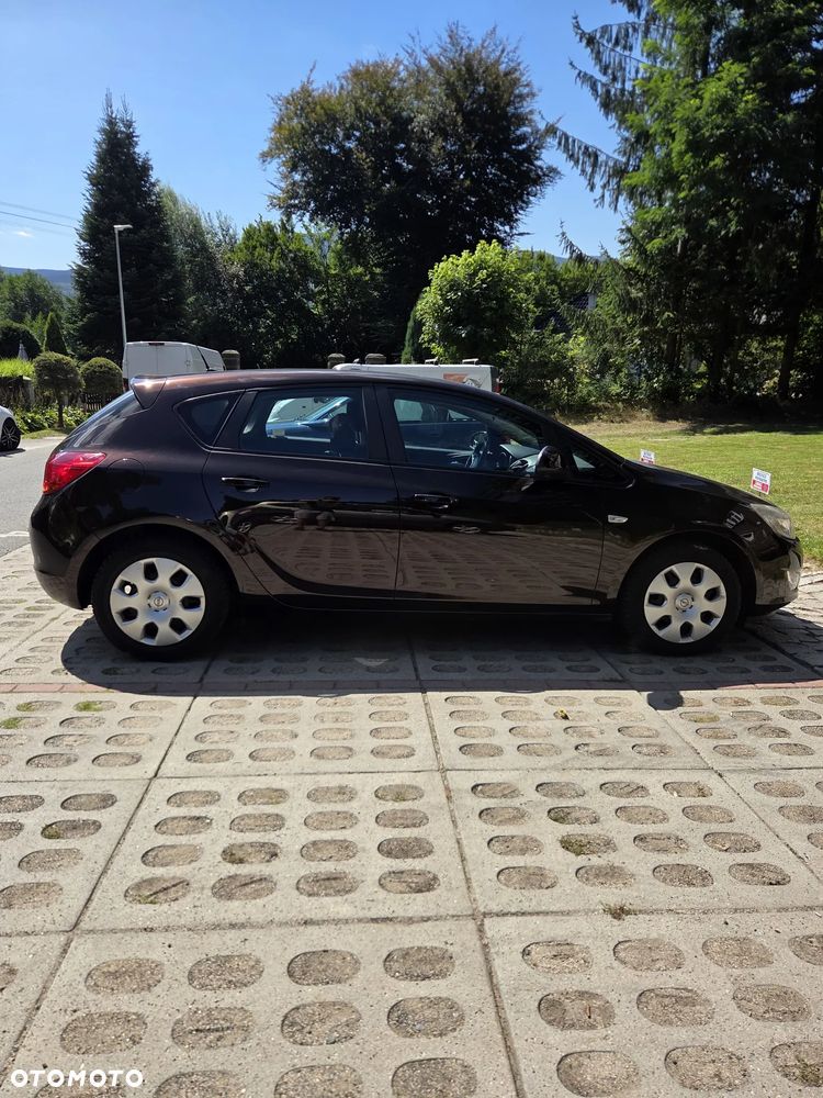Opel Astra 1.6 Enjoy - 4