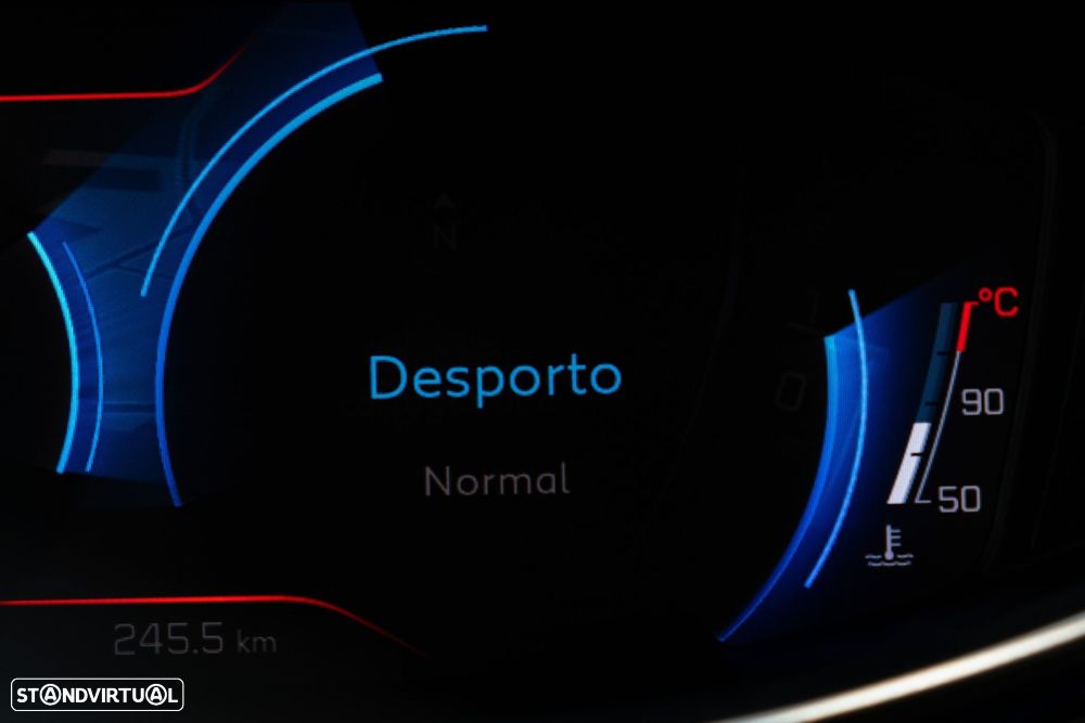 Peugeot 3008 1.5 BlueHDi Allure EAT8 - 26