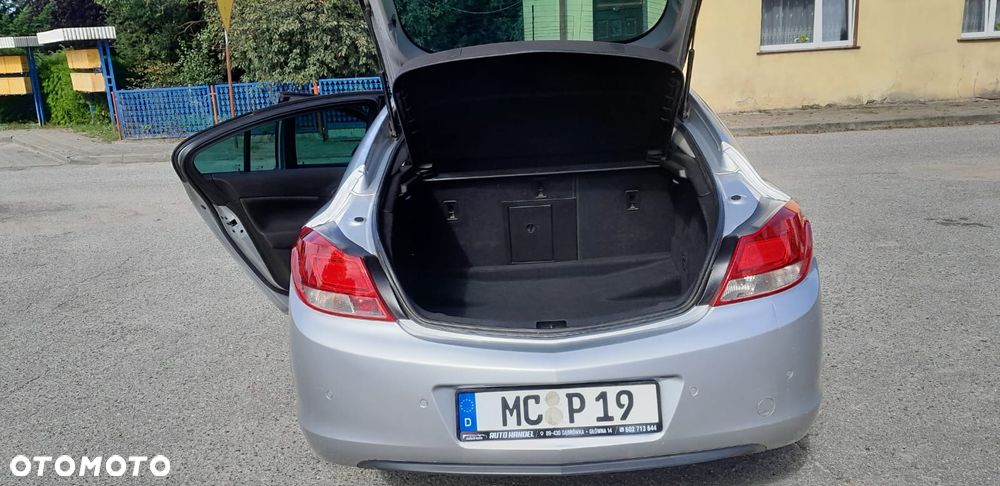 Opel Insignia - 17